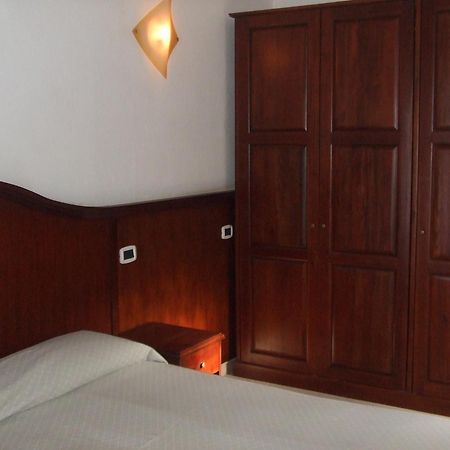 Hotel Stella Del Sud Calasetta Exterior foto