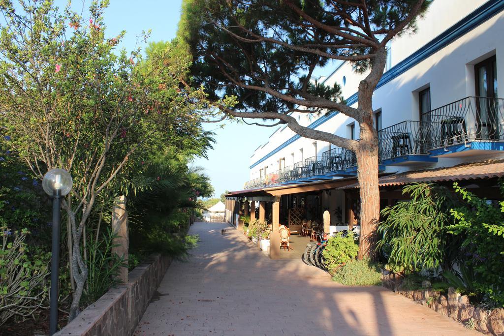 Hotel Stella Del Sud Calasetta Exterior foto